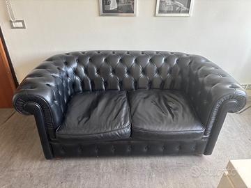 Divano chesterfield 2 posti