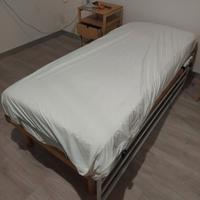 Letto motorizzato e materasso memory