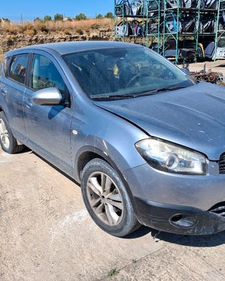 NISSAN QASHAI 2.0 TD 2010 RICAMBI 