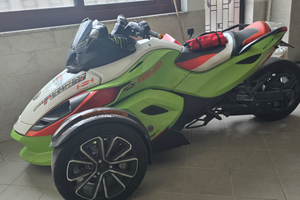 Can am spyder rss se5 special series