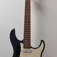 Chitarra elettrica Yamaha EG 112 C.