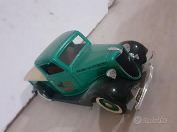 furgoncino modellismo statico 1:18