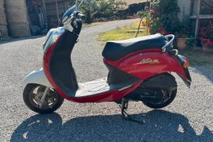 Scooter Sym Mio 50 cc