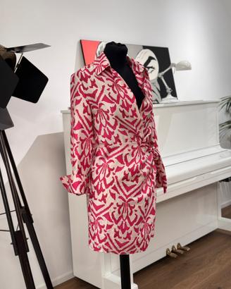 Vestito corto a portafoglio raso rosa