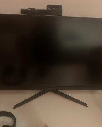 LG 32GN650 UltraGear Gaming Monitor 32" QHD