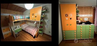 Cameretta con due letti e armadi ottime condiz.