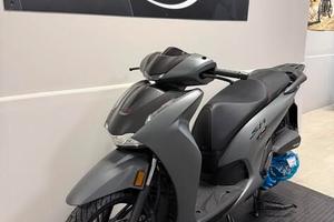 Honda SH 350 SPORT MATTE ROCK GREY