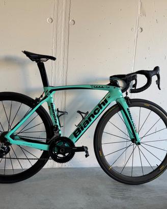 Bici da corsa Bianchi Oltre XR4 carbonio