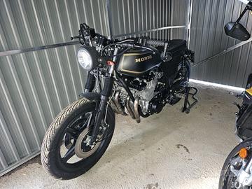 Honda CB750 rc01 cafe' Race del 1979