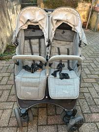 Passeggino gemellare