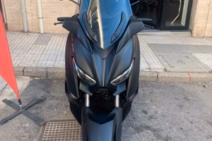 Yamaha xmax 300
