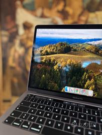 MacBook Pro 13" 2020: ultimo modello con Touch Bar