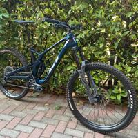 GT Force Carbon Pro LE 2022