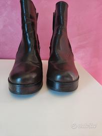 stivaletti da donna marroni