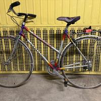 Bici donna Sportiva usata poco