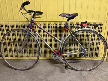 Bici donna Sportiva usata poco