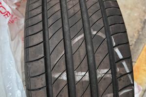 Michelin Primacy 4 205/45 R17