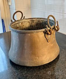 Paiolo antico in rame per polenta – diametro 37 cm