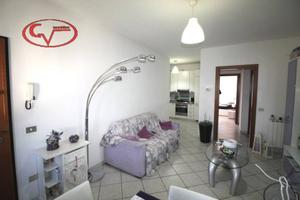 Appartamento di 70 m² con 4 locali e box auto a Bu