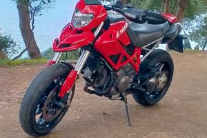 ducati ypermotard 796 2012