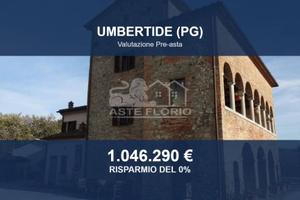 Immobile in asta di 365 m² con più di 5 locali a U