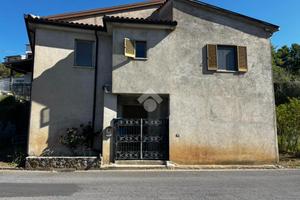 CASA INDIPENDENTE A MAIERÀ