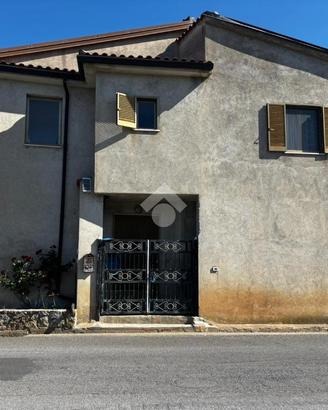 CASA INDIPENDENTE A MAIERÀ
