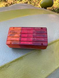 Faro posteriore ape tm