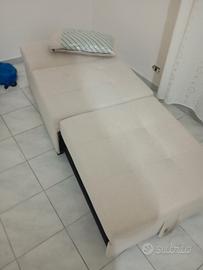 poltrona letto e mobile d'arredo