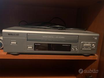 Videoregistratore VHS della Thomson