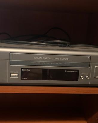 Videoregistratore VHS della Thomson