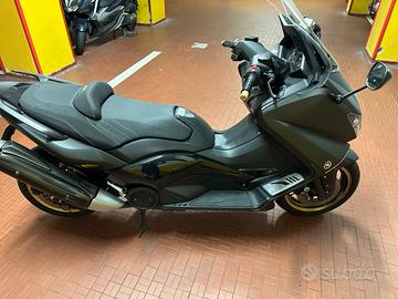 Yamaha T Max 530 - 2013