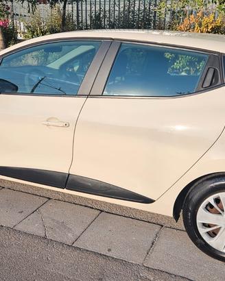 Renault Clio 1.5 dCi 75cv S&S 2016 NAVIGATORE