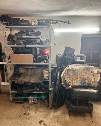 Vend ricambi pajero prima serie