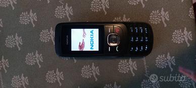 Nokia 2220 S - funzionante, buona carica