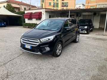 FORD KUGA 1.5 TDCì 120cv Powershift Edition