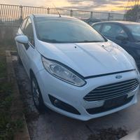 Ford Fiesta MK6 1.5 Diesel UGJC 2015 PER RICAMBI