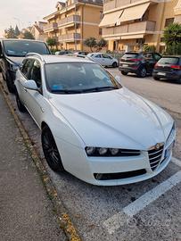 Alfa Romeo 159 JTD station wagon exclusive