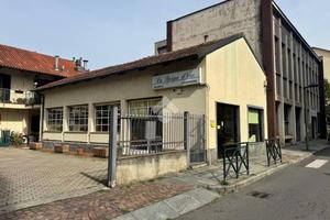 NEGOZIO A SETTIMO TORINESE