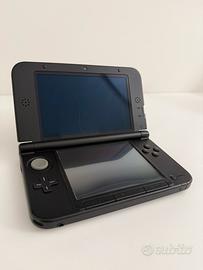 Nintendo 3DS XL con 18 giochi e custodia inclusi