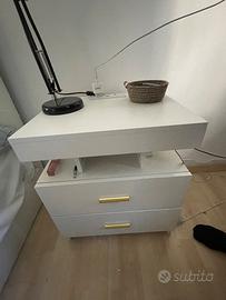 Bed side table