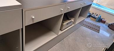 Aredamento negozio completo