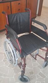 carrozzina per anziani 