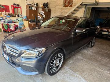Mercedes  c200