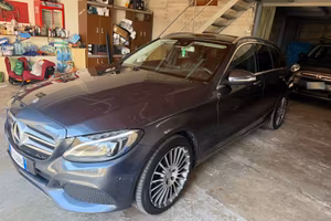 Mercedes  c200