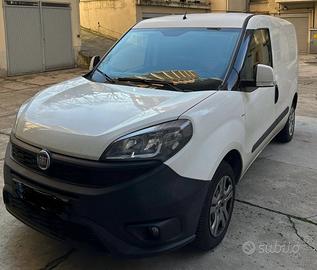 Fiat Doblo’ bianco