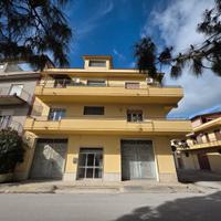 Castelvetrano appartamento 2 piano 4 vani