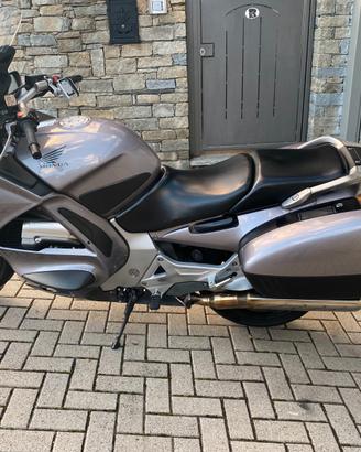 Honda ST 1300 - 2002
