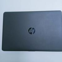 HP 250 G6 con i5 7200 u 15,6 pollici Legi tutto