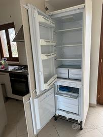 Frigo da incasso indesit